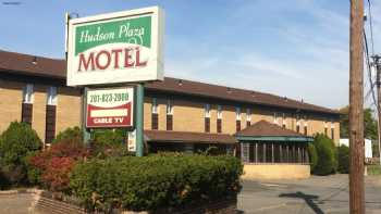 Hudson Plaza Motel