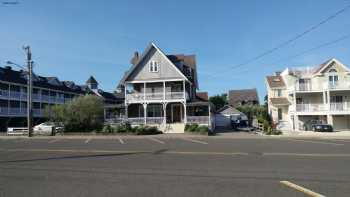 Hydrangea House