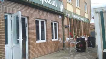 Hostal Sanpatiel Valderredible