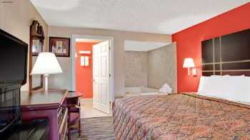 Days Inn by Wyndham Ridgefield NJ