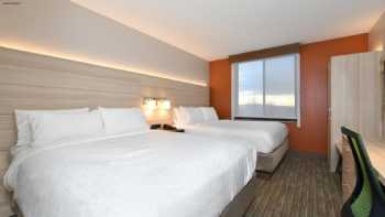 Holiday Inn Express Staten Island West, an IHG Hotel