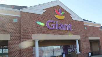 Giant Pharmacy