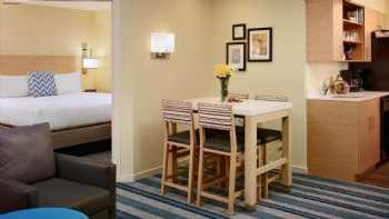 Sonesta ES Suites Princeton