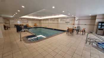 Courtyard by Marriott Jersey City Newport