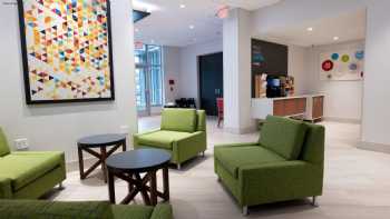 Holiday Inn Express & Suites Jersey City - Holland Tunnel, an IHG Hotel