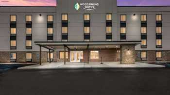 WoodSpring Suites Linden