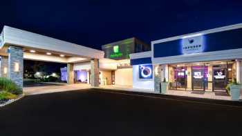 Holiday Inn Philadelphia-Cherry Hill, an IHG Hotel