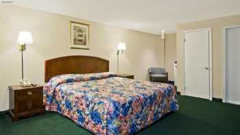 Americas Best Value Inn Neptune