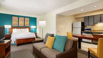 Hawthorn Suites by Wyndham Tinton Falls