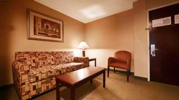 Best Western Riverview Inn & Suites