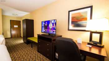 Holiday Inn Express Bordentown - Trenton South, an IHG Hotel