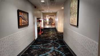 Days Hotel by Wyndham Allentown Airport / Lehigh Valley