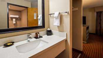 Best Western Plus Fairfield Executive Inn