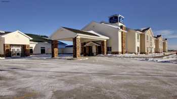 Cobblestone Inn & Suites - Bottineau