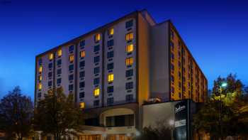 Radisson Hotel Bismarck