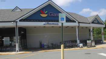 Giant Pharmacy