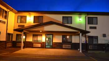 Carrington Inn & Suites