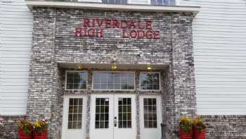 Riverdale High Lodge & Knights Bar & Grill