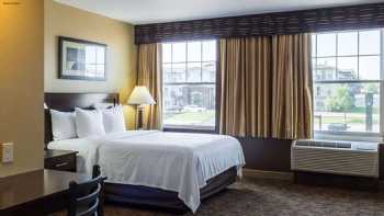 MainStay Suites Minot