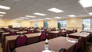 Country Inn & Suites by Radisson, Bismarck, ND