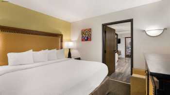 Revel Minot, SureStay Collection By Best Western