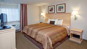 Candlewood Suites Minot, an IHG Hotel