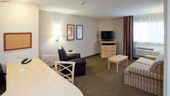 Candlewood Suites Minot, an IHG Hotel