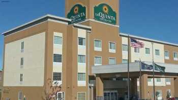 La Quinta Inn & Suites by Wyndham Dickinson