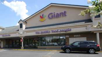 Giant Pharmacy