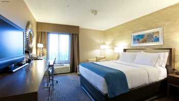 Holiday Inn Express Fargo-West Acres, an IHG Hotel