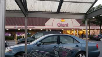 Giant Pharmacy