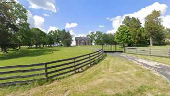 Country Charm Historic Farmhouse