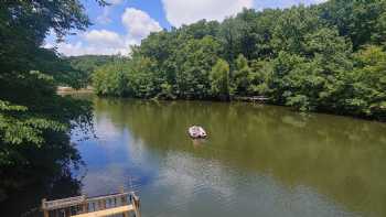 Mountain Laurel Lake