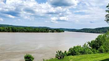 Colucci Log Cabins-Ohio River