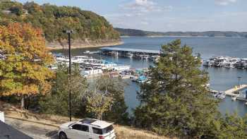 Jamestown Resort & Marina