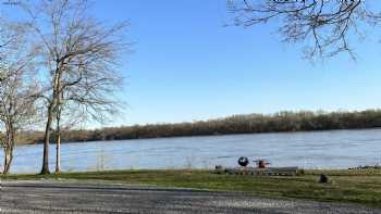 Cedar Hill River Cabins