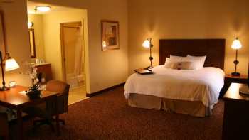 Hampton Inn & Suites Madisonville