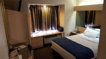 Microtel Inn & Suites by Wyndham Florence/Cincinnati Airport