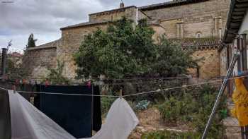 Hostel Parish Santa Maria del Camino