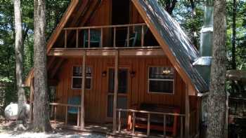 Tranquil Oaks Cabin