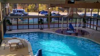 Ramada by Wyndham Paintsville Hotel & Conference Center