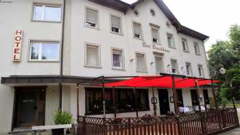 Hotel Bad Bruckhaus / Via Schweiz