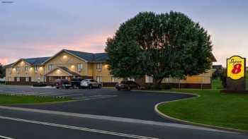 Super 8 by Wyndham Maysville KY