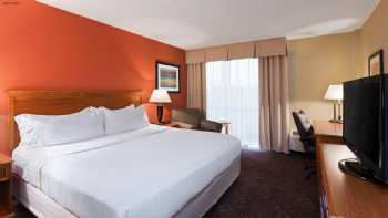 Holiday Inn Cincinnati-Riverfront, an IHG Hotel