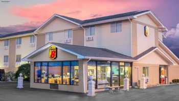 Super 8 by Wyndham Corbin/London KY