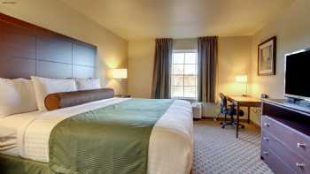 Cobblestone Hotel & Suites - Charlestown