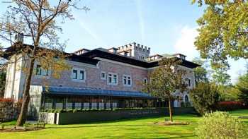 Hotel Castillo Del Bosque La Zoreda