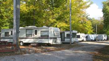 Pine Crest RV Park & Resort