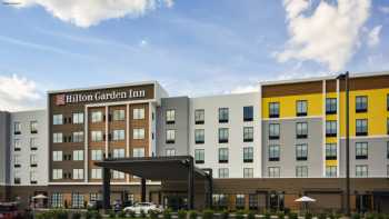 Hilton Garden Inn Louisville Mall of St. Matthews