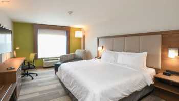 Holiday Inn Express & Suites Richwood - Cincinnati South, an IHG Hotel